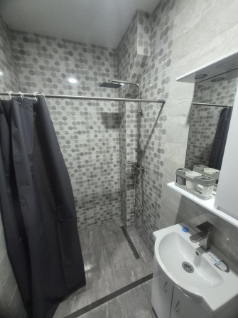 1к.кв з ремонтом. - фото 1