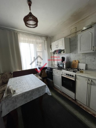 Продаж 3-кімнатної квартири, цегляний будинок, 2 поверх - фото 1