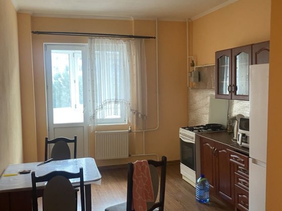 Продається 2 ох кімнатна квартира по вур Руській 229 Б Чернівці