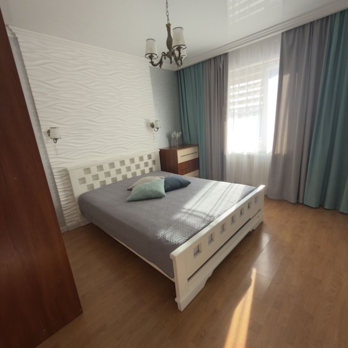 Продаю 2-кімнатну квартиру на Ювілейному - фото 1