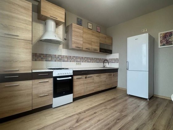 Продаж 2-кімнатної квартири з ремонтом На Щасливому! Ровно