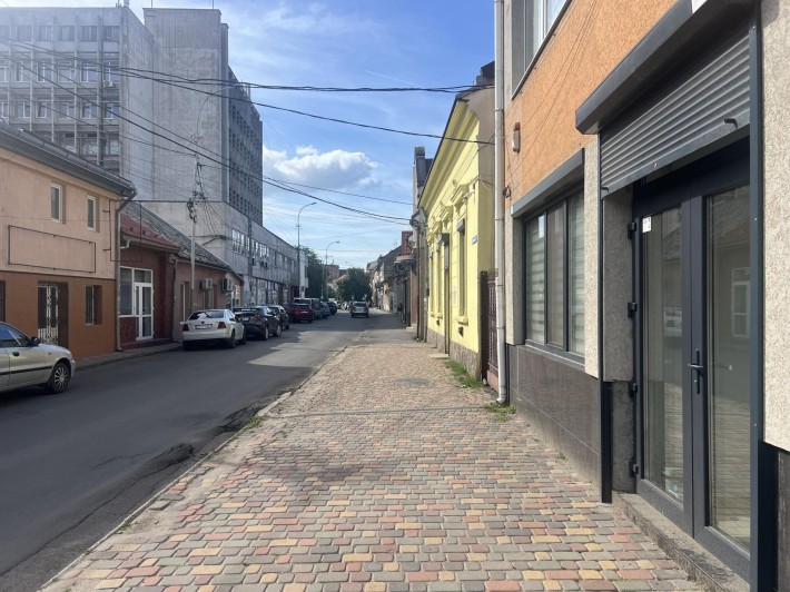 2-к, центр, поруч з пл. Петефі - фото 1