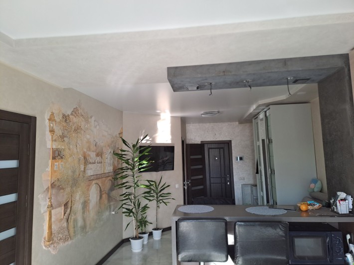 Продам квартиру в центрі міста - фото 1