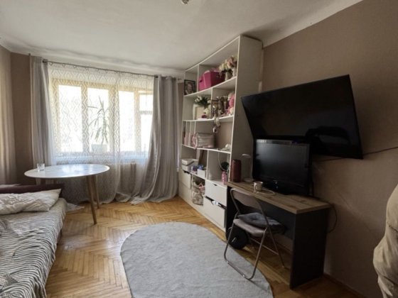 Продається 3-кім чешка, з добудовою, рн Комарова Чернівці