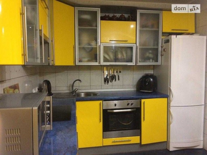 Продається 5-кімнатна квартира в районі Авіамістечка - фото 1