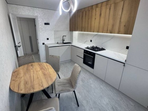 ПРОДАЖ 2 кім вул. Білогірська Тернополь