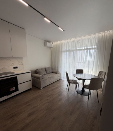 Продаж 1к квартири ЖК Кристал/Crystal/52 м2/Новий ремонт - фото 1
