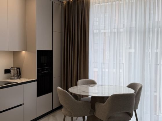 ЖК Crystal. Продається Нова Гарна 1.5 кімнатна квартира. Ужгород