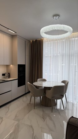 ЖК Crystal. Продається Нова Гарна 1.5 кімнатна квартира. - фото 1
