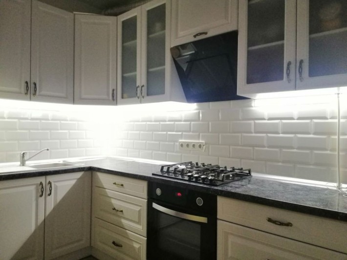 Продаю 3-кімнатну квартиру на Дворецькій - фото 1