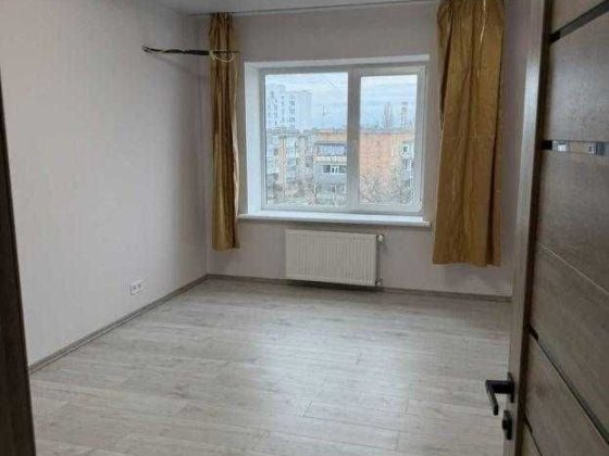 У продажу двокімнатна квартира вул. Затишна Полтава