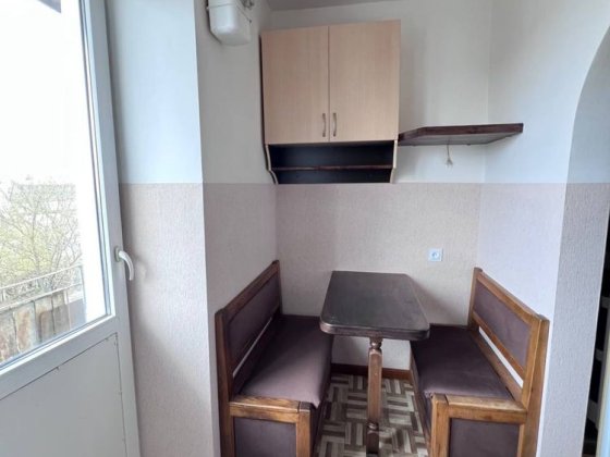 Продам 1-но кімнатну квартиру на Білій Ровно