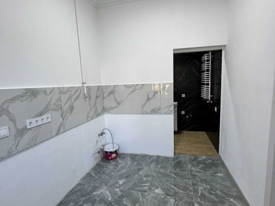 Продається 2 квартира в центрі міста Чернівці