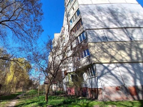 Продам 2 кімнатну квартиру з новим ремонтом Чернигов