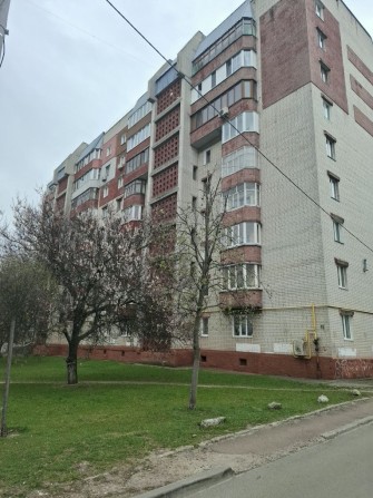 Продаж  3 кімнатної квартири Вул Г. Чорнобиля 10 - фото 1
