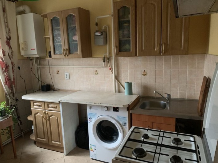 Продам 2кімнатну квартиру по в. Заньковецькій - фото 1