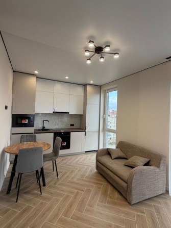 Продаж 1,5 кімнатної квартири - фото 1