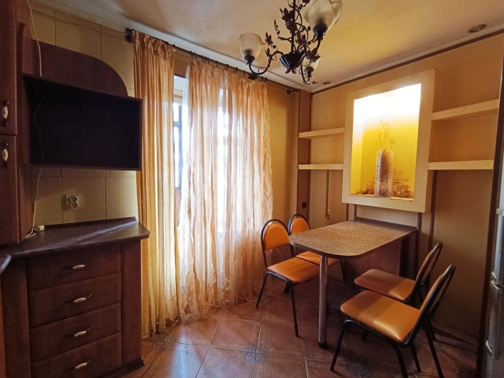 Продаж 3к квартира в Центрі, АГВ - фото 1