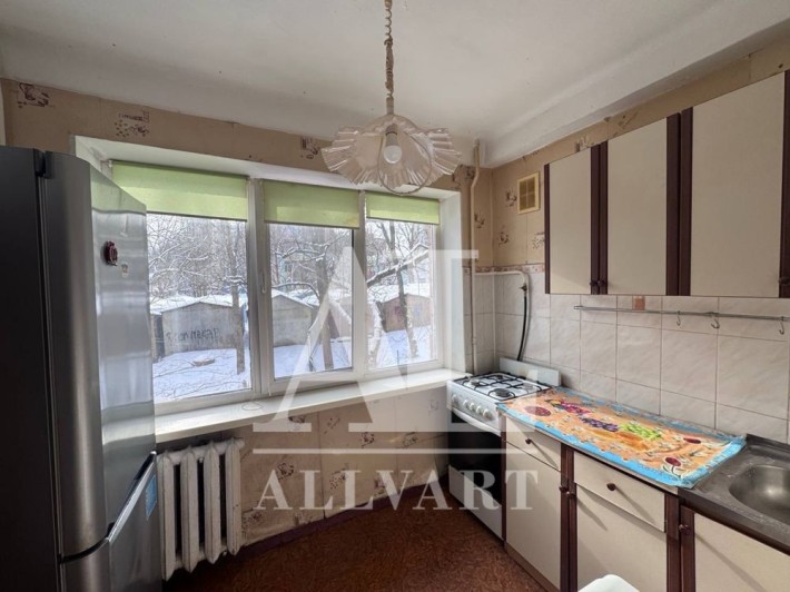 Продаж 1 кім. квартири, вул. Межова, Виноградар 2 поверх, цегляний будинок - фото 1