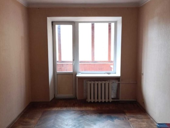 Печерськ  р-н. бул. Лесі Українки,30 метро Печерська,Звіринецька 7 хв. Є Відновлення