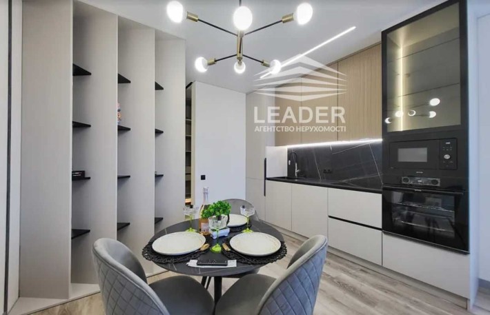 Продам 1к кв в Елітному ЖК Central Park -Панорамні вікна-Гардеробка! - фото 1