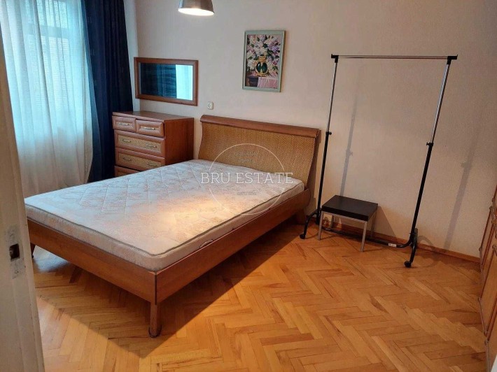 Продам гарну 3к кв на Воскресенському пр-т 25А Воскресенка - фото 1