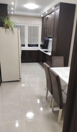 Продаж просторої 2-х кімнатної квартири з газовим опаленням - фото 1