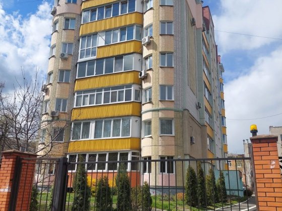 Продається ЕКСКЛЮЗИВНА 2к квартира ЦЕНТР ПЛОЩА Чернігів