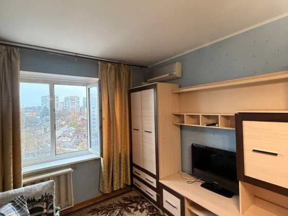 Продам 2-х кімнатну квартиру Чернігів