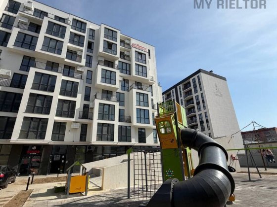 Продаж квартири в ЖК Б4 Ужгород