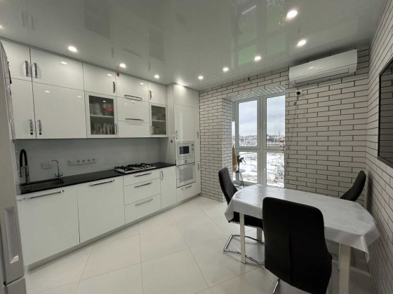 Продається 1 кімнатна квартира на Барському шосе Винница