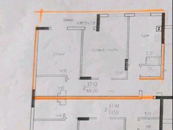 Продається 2 кімнатна новобудова на стадії завершення. Черновцы