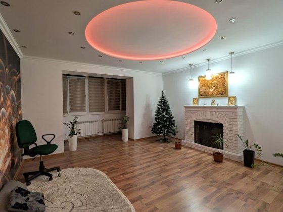 Продаж 3-кім квартира Черновцы