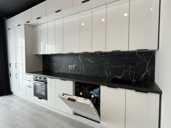 Продаж 1,5 кімнатної, повністю готова до заселення Ужгород