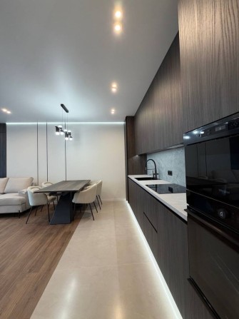 Продаж простороі та стильноі 2 к квартири в ЖК ParkLand площею 68 м.кв - фото 1