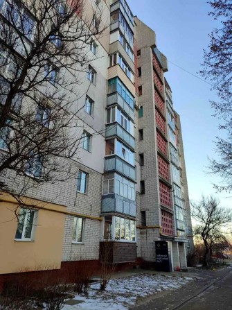 Продам 3-кімнатну квартиру на Богуна - фото 1