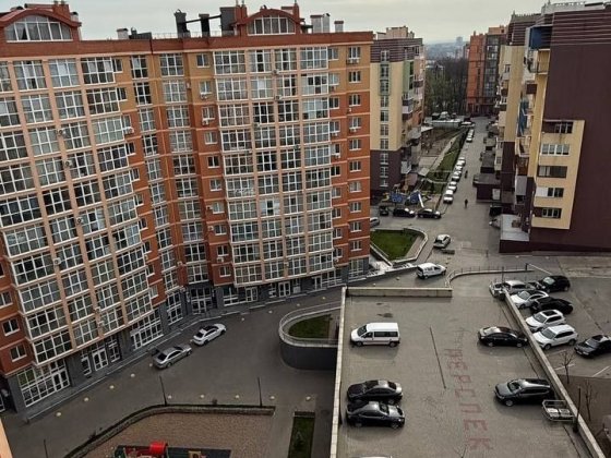 Продаж 3-х кімнатного пентхаусу вул.Рівненська, підходить  єОселя ВПО Чернівці