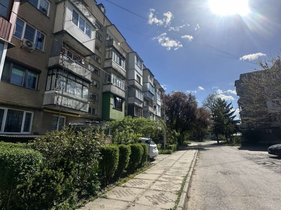 Продається 2 кімн. Кв. Вул. Грушевського Ужгород