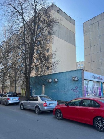 ВІД ВЛАСНИКА 2-х кімнатна квартира р-н Голівуду 2 поверх - фото 1