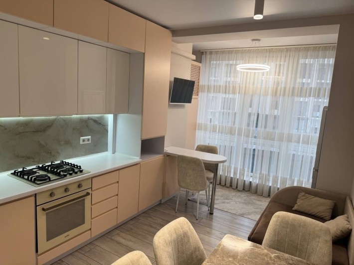 Продаж 1-кім новобудови з ремонтом - фото 1