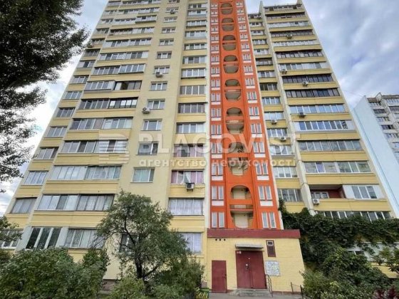 Светлая, уютная 4-ком квартира 85м2 на Троещине