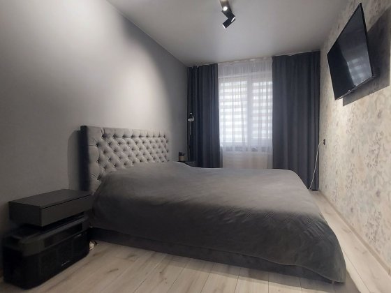 Продаж 3-кімнатної квартири в центрі міста  з чудовим ремонтом Чернігів