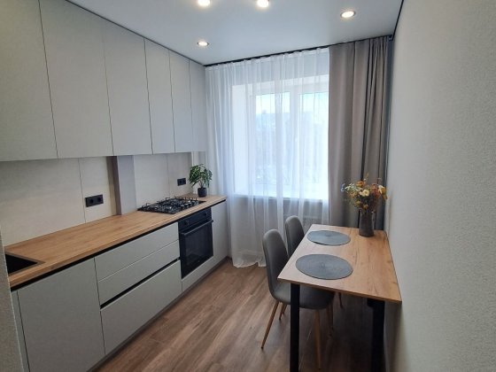 Продам 2 кім квартиру, Центр міста, новий євроремонт! Винница