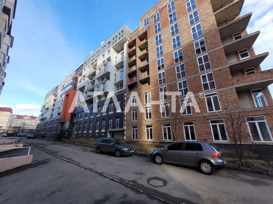 3-кімнатна новобудова, 96.5 кв.м, ФАСТІВСЬКА Черновцы