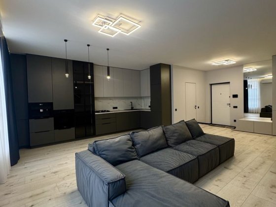 Квартира з ремонтом в клубному будинку на ближній Роші