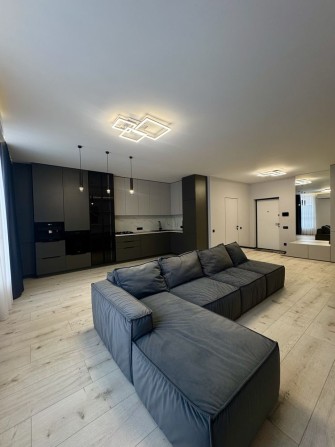 Квартира з ремонтом в клубному будинку на ближній Роші - фото 1