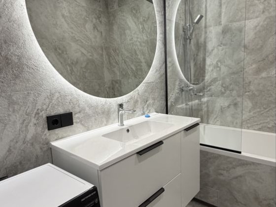 Продаж 2-х кімнатної квартири| Переуступка | Двокімнатна | Двушка | Тихий район | Великі спальні кім Ужгород