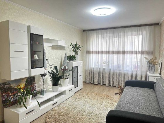 Продам 2к.проспект Юності Вишенька Окремі кімнати Ремонт Винница