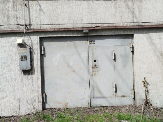 Сдам в аренду гараж на правом берегу под полировку машин Каменское
