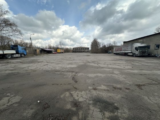 Оренда паркінг великогабаритів Каменка